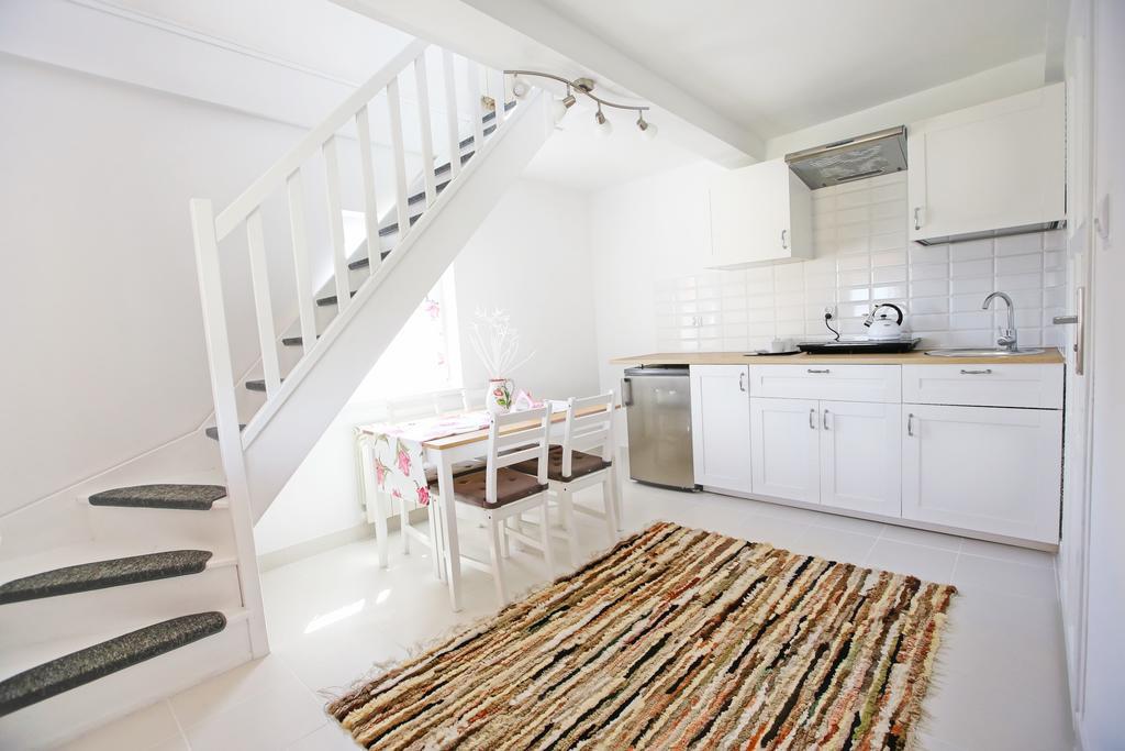 Apartamenty Pod Zamkowa Gora ไรจ์กรูด ภายนอก รูปภาพ